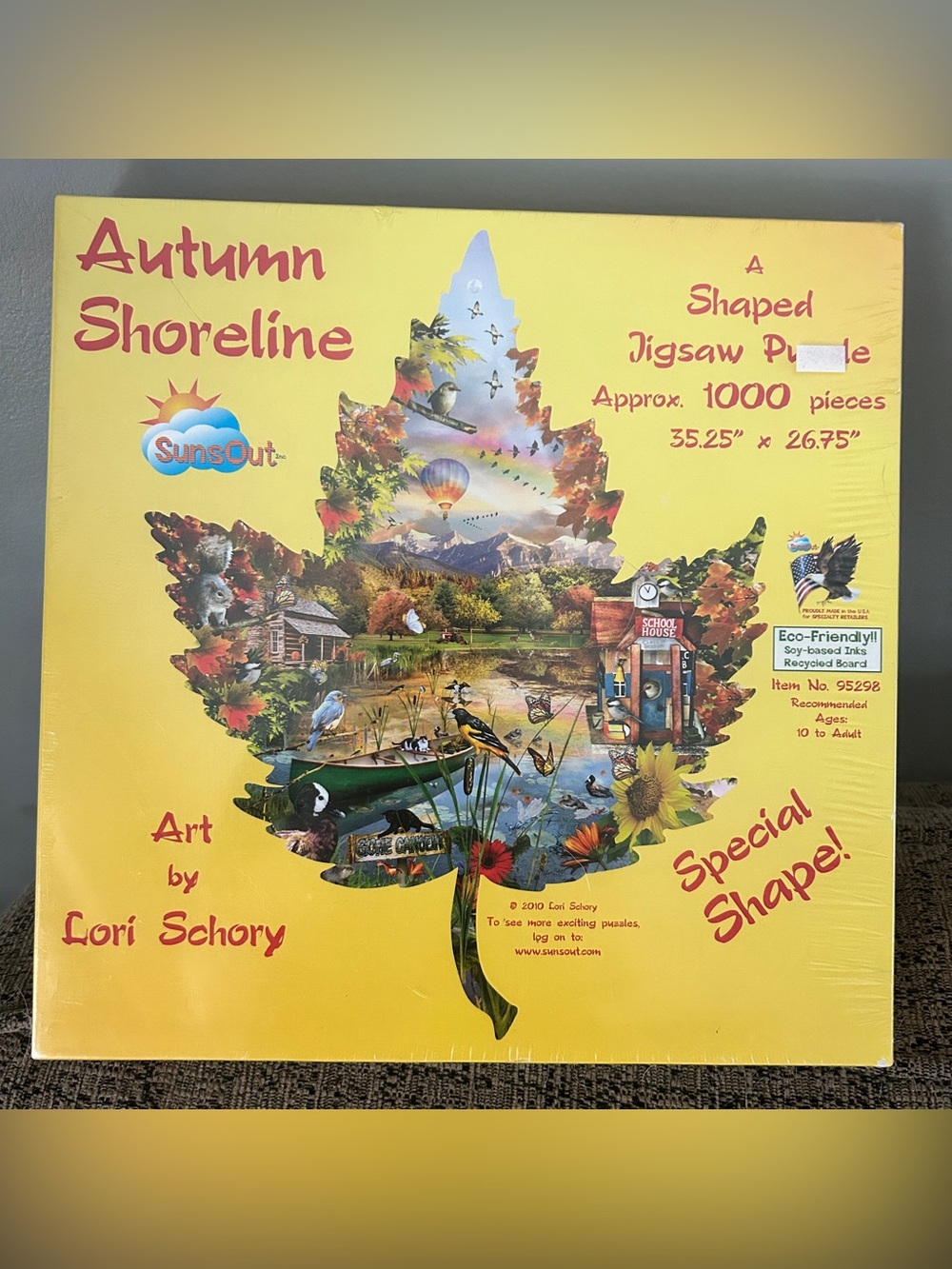 Autumn Shoreline Special Shape Jigsaw Puzzle - 1000 Piece NEE